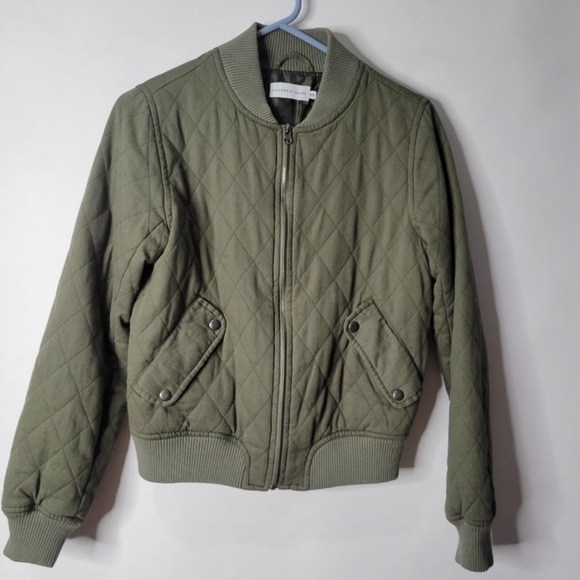❤️Sincerely Jules olive green bomber jacket XS - Picture 2 of 11